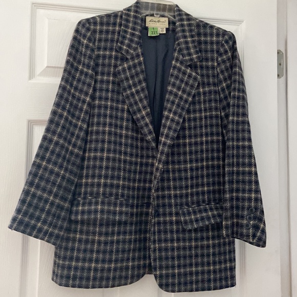 Eddie Bauer 100% wool blazer. - Picture 3 of 3